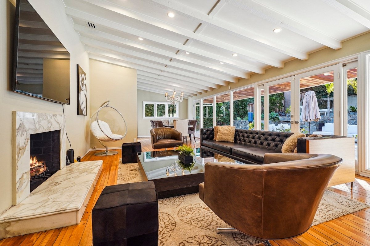 Luxury Bel Air Villa 3BD with pool gallery image 4