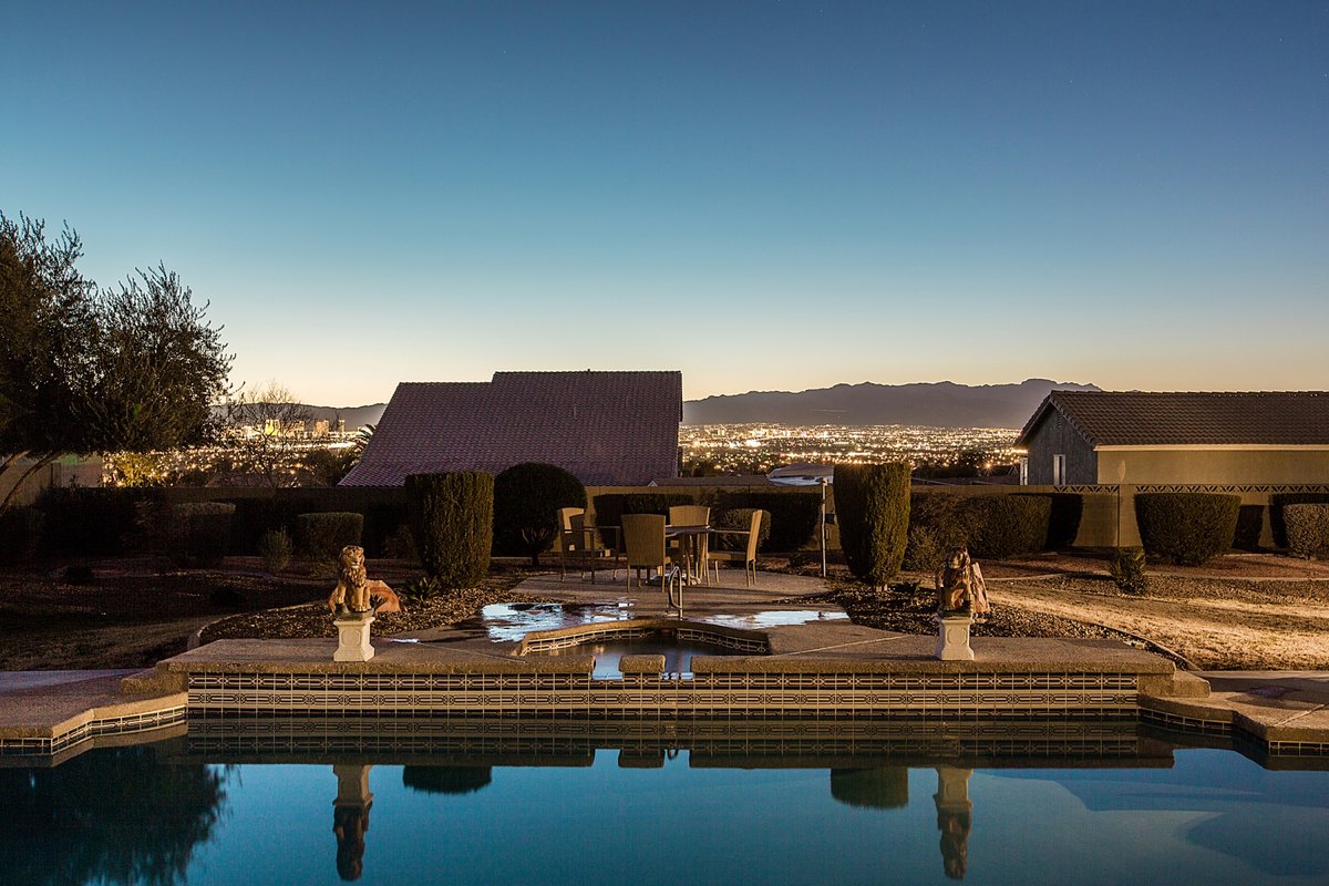 Peaceful Palace: Book 3 Nights Get 4th Night FREE