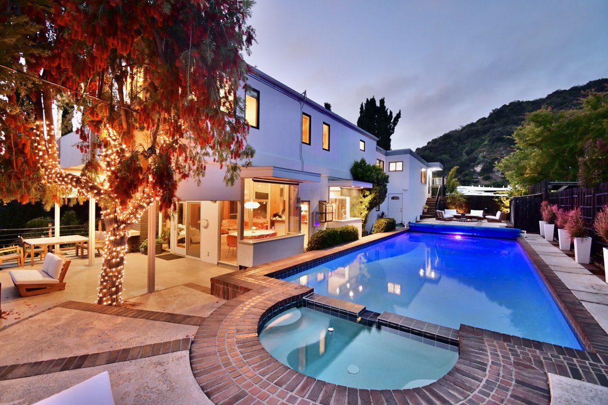 Hilltop Designer Midcentury Modern 4BR Pool HotTub