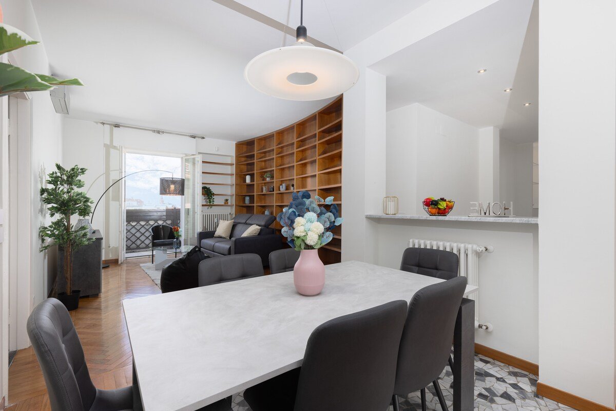 -20% Duomo View Apartment | 400m Walking Distance gallery image 3