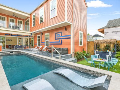 Contemporary Art | Heated Pool and Hot Tub