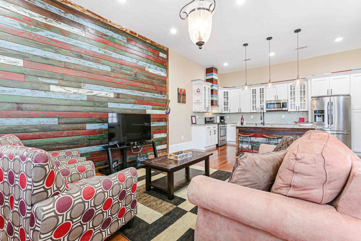 ⚜️Spacious 4 bedroom gem⚜️ gallery image 4