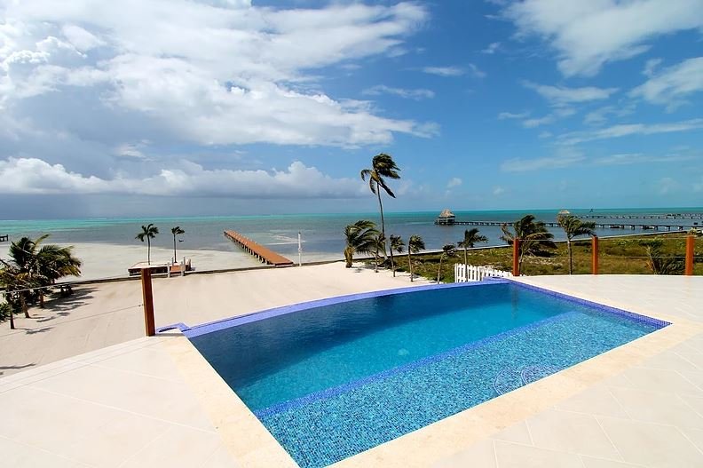 Unbelizeable Dreaming LTD: $50 Off/Night Special! gallery image 2