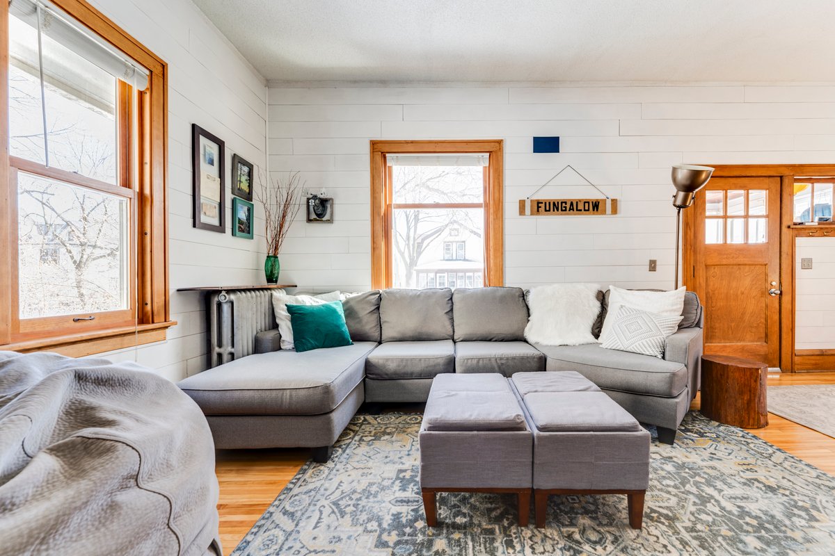 Uptown Fungalow – beautiful private home in MPLS