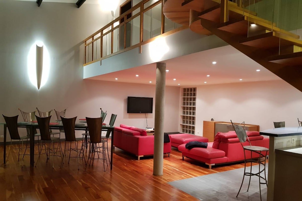 ESPRIT LOFT gallery image 5