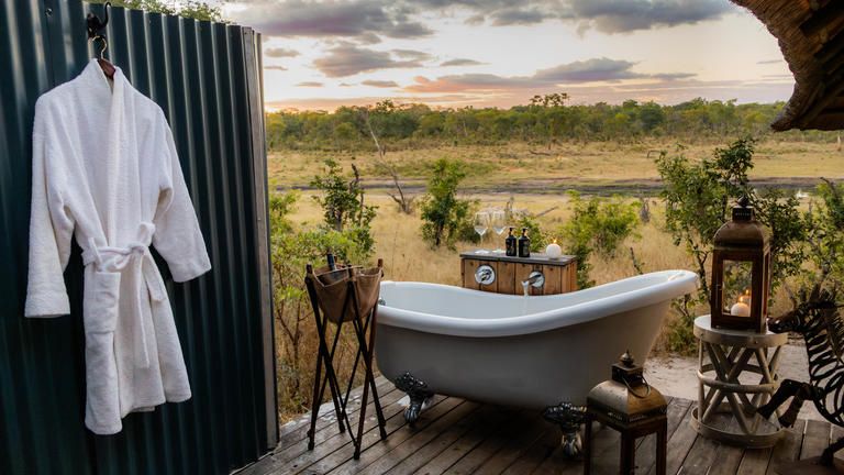Khulu Bush Camp Honeymoon Suite