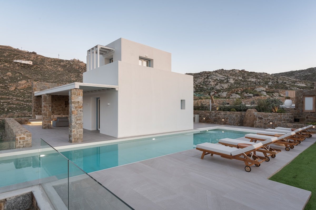 Retreat Hill Luxury Villa One Mykonos gallery image 5