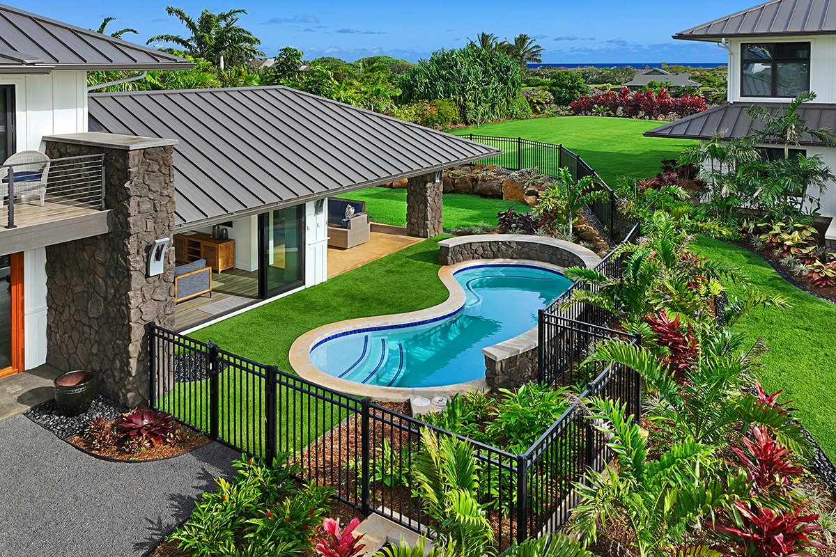 Hale Kahili Ohana: 3 BR Villa w/Pool + Vivid Views gallery image 5