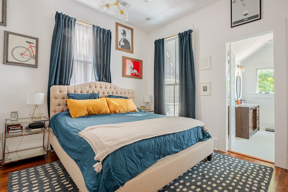 Mardi Gras Manor – Luxury Designer Dream House gallery image 5