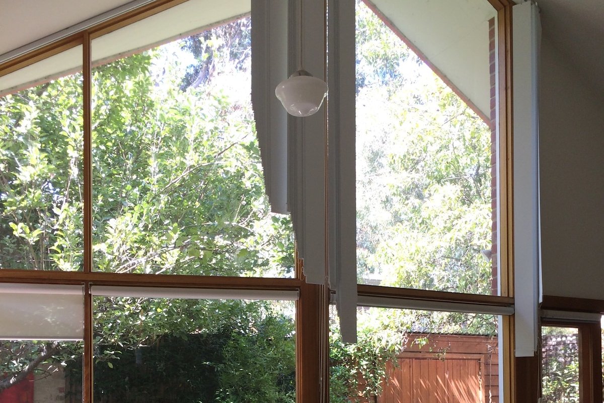 Beautiful Fitzroy Getaway gallery image 3