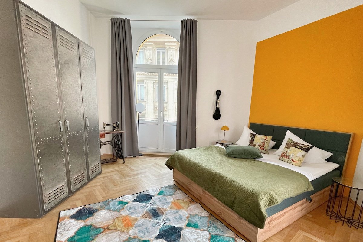 Loft2Be, Vienna City Loft for 8 gallery image 4