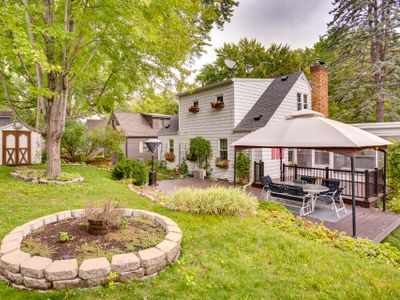 Whimsical Home with Backyard, <1 mile Lake Harriet