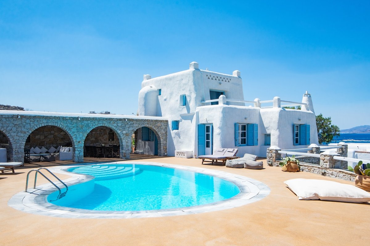 Aquileria Seaview Pool Villa – Seven Bedrooms gallery image 2
