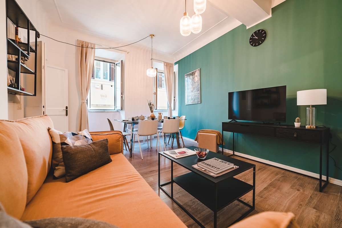 Cosy Colosseum gallery image 5