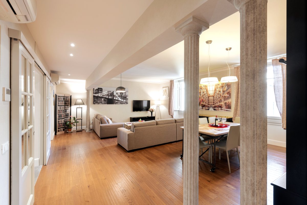 Atmosphere of Home in Florence: Cathedral View