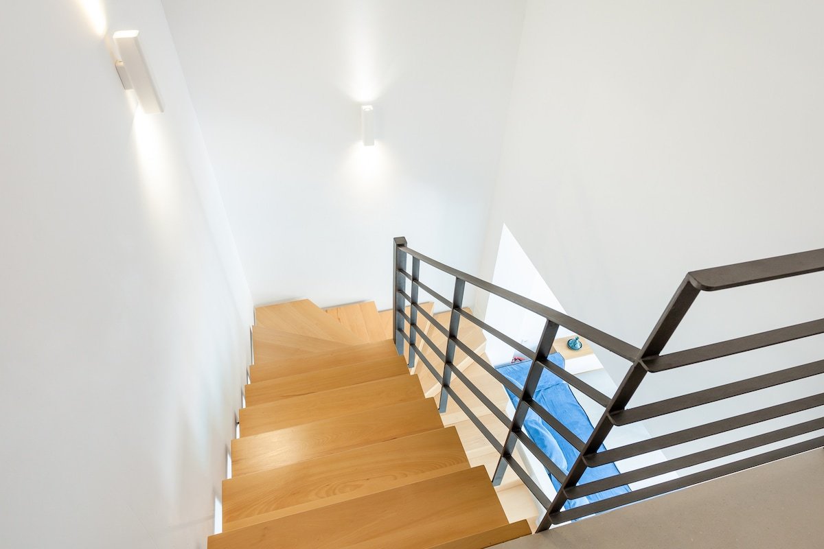 Stylish Villa w/Private Pool, 150m from the Beach gallery image 3