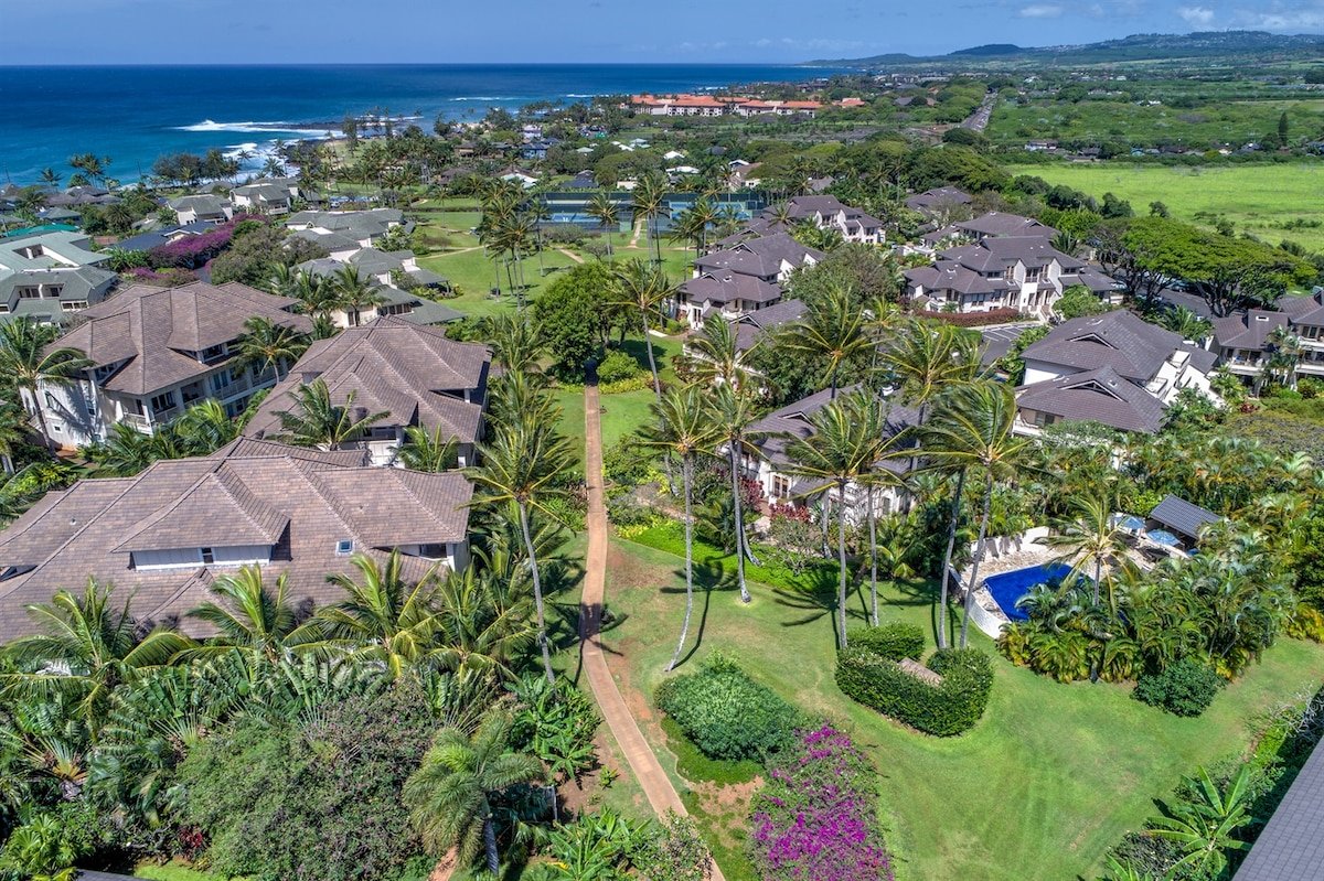 Luxurious 4BR/4BA Presidential Suite AC Near Beach gallery image 3