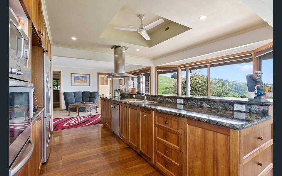 This place stunning ocean views gallery image 3