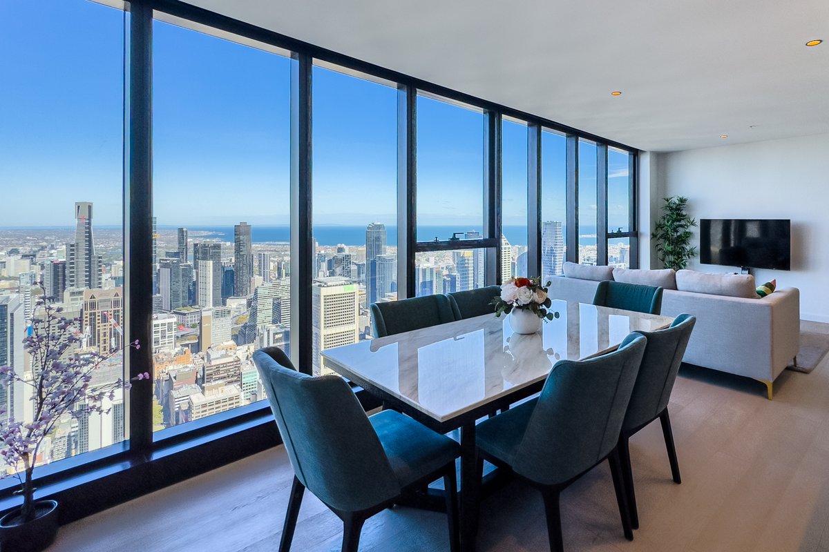 Lvl 76 Top CBD Bay View Luxury 3 BR Suite