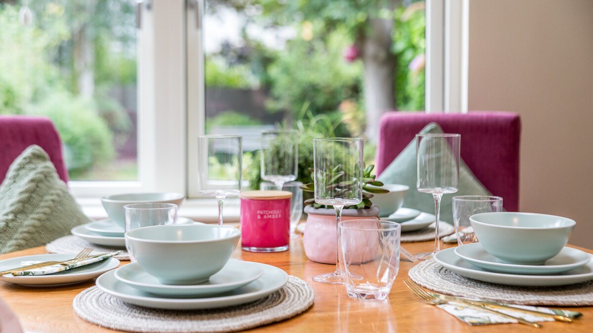 Fashionable Chic Townhouse in D4 gallery image 3