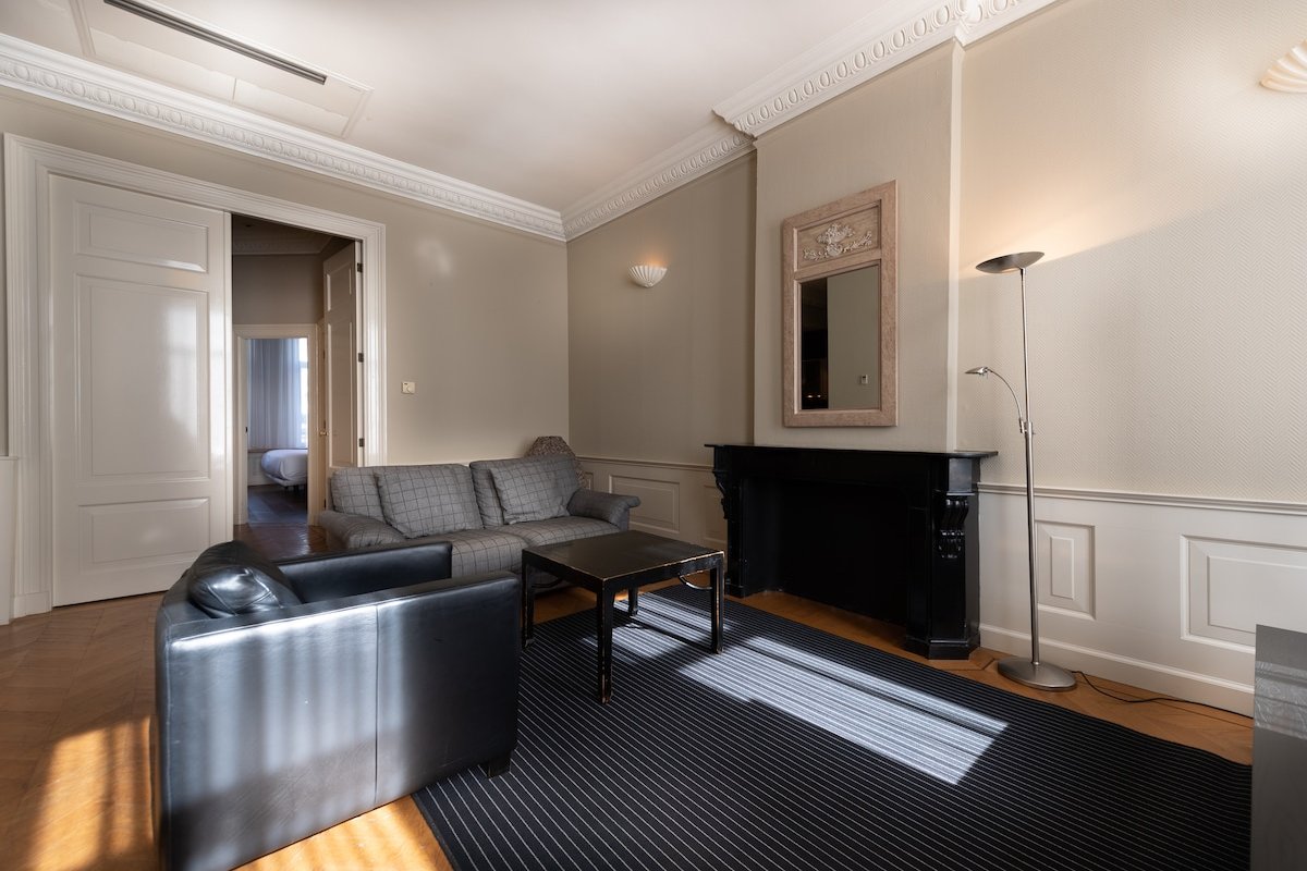 Bright 2-Bedroom Apartment gallery image 4