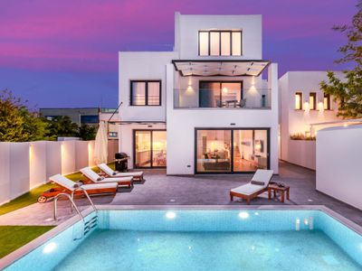 Villa Harmony w heated pool, Gym, Spa, Sauna