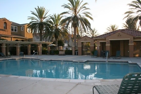 Spacious + Comfort + Pool + Location: Perfect Spot gallery image 5