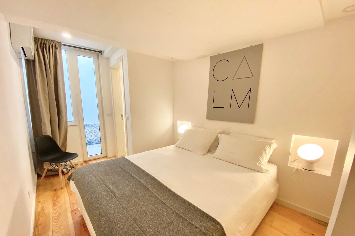 MY LX FLAT Stylish Apartment in Old Town gallery image 3