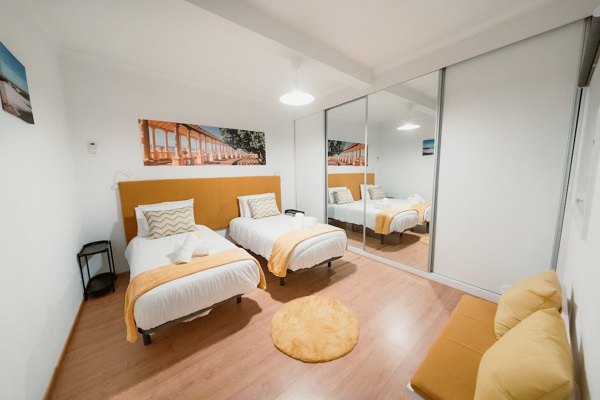 Douro Garden House and Pool gallery image 2