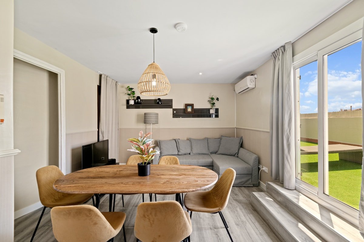 ♛Sunny Penthouse w/private terrace SagradaFamilia♛ gallery image 4