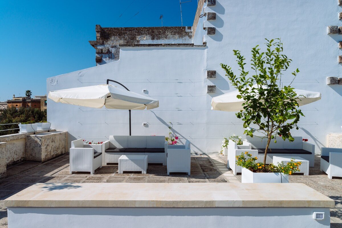 Y ARCILLOS LUXURY ROOMS gallery image 5