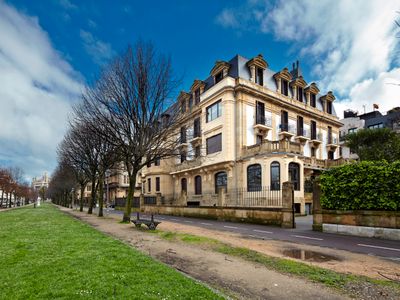 Basque by FeelFree Rentals