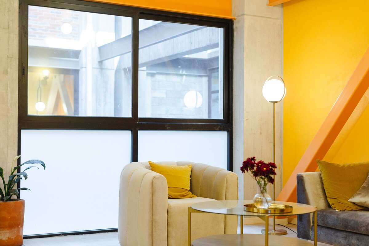 Mr. W | La Roma | great location | 2Br | gallery image 2