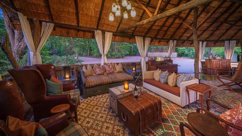 Zungulila lounge - Zungulila lounge