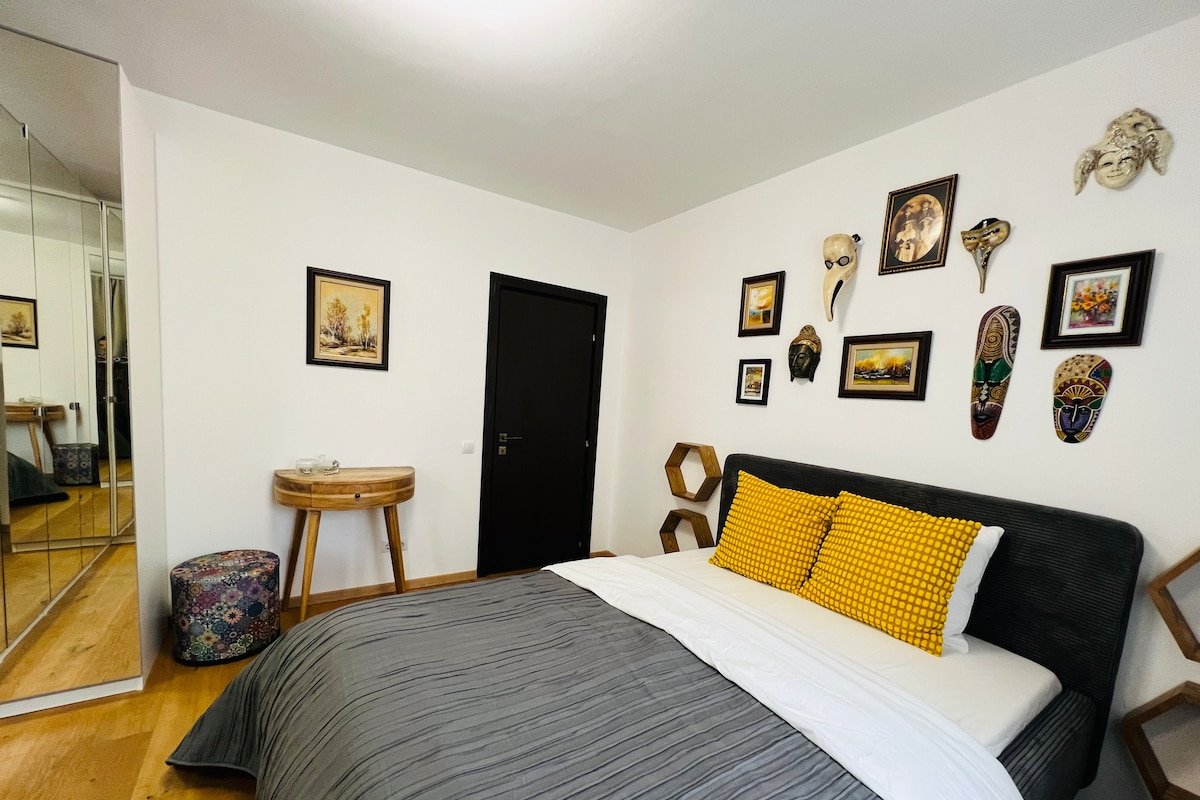 Urlaub an der Donau II gallery image 3