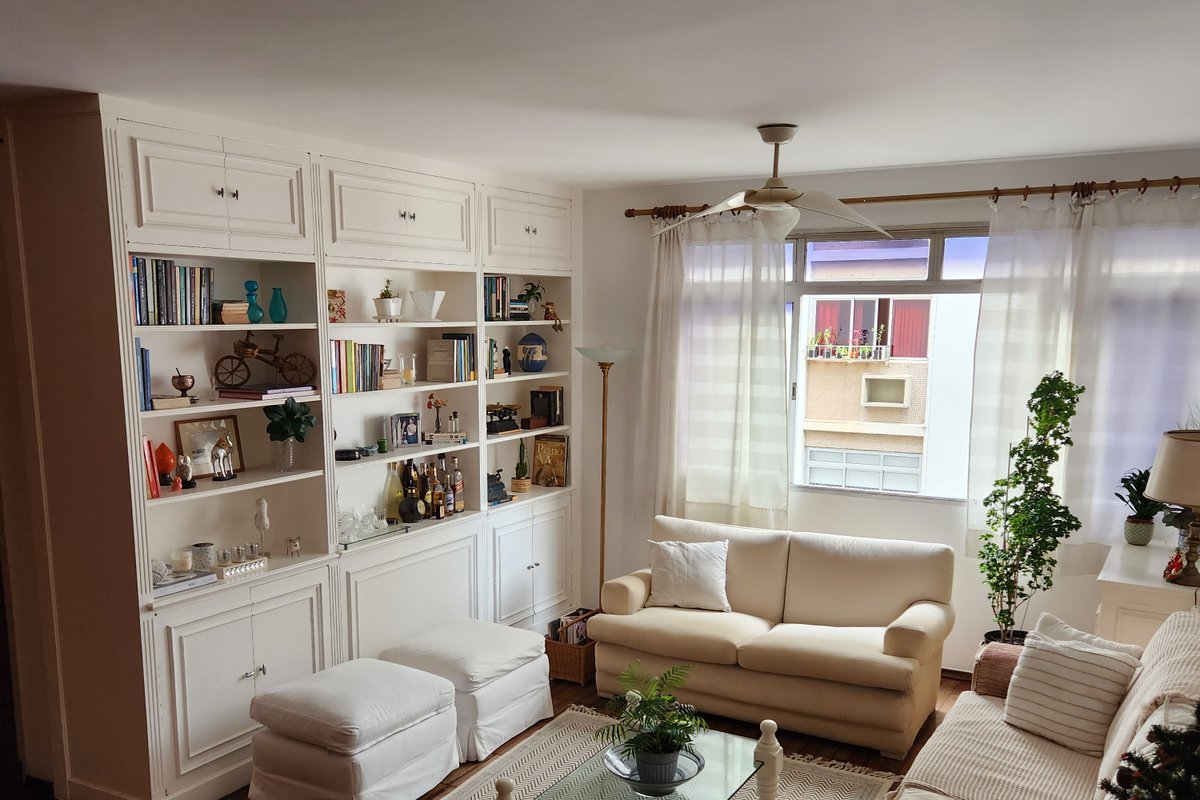 Apto inteiro no Leblon