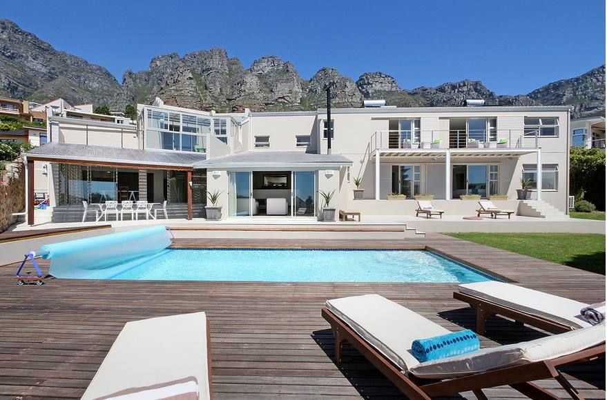 Photo 2 of Villa Amber accommodation in Camps Bay, Cape Town with 8 bedrooms and 8 bathrooms