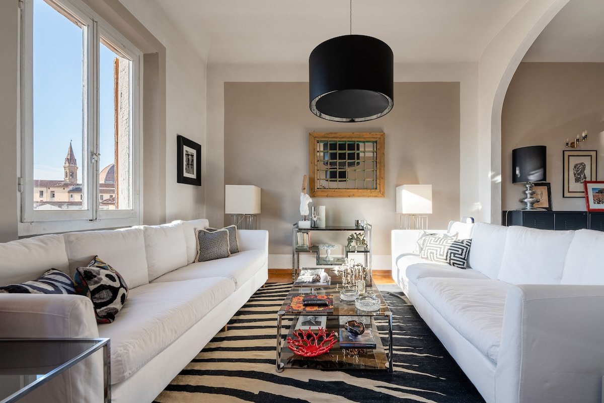 Attico in Palazzo antico vista mozzafiato gallery image 4