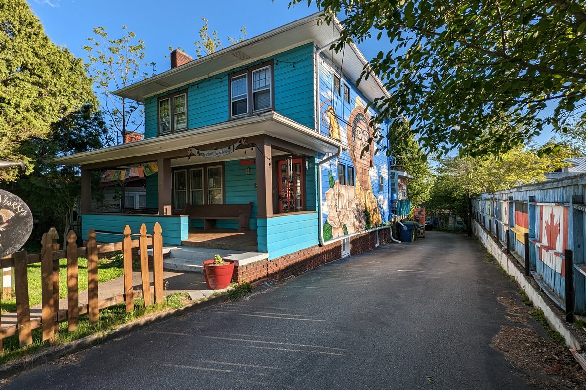 Whole hostel rental in West Asheville