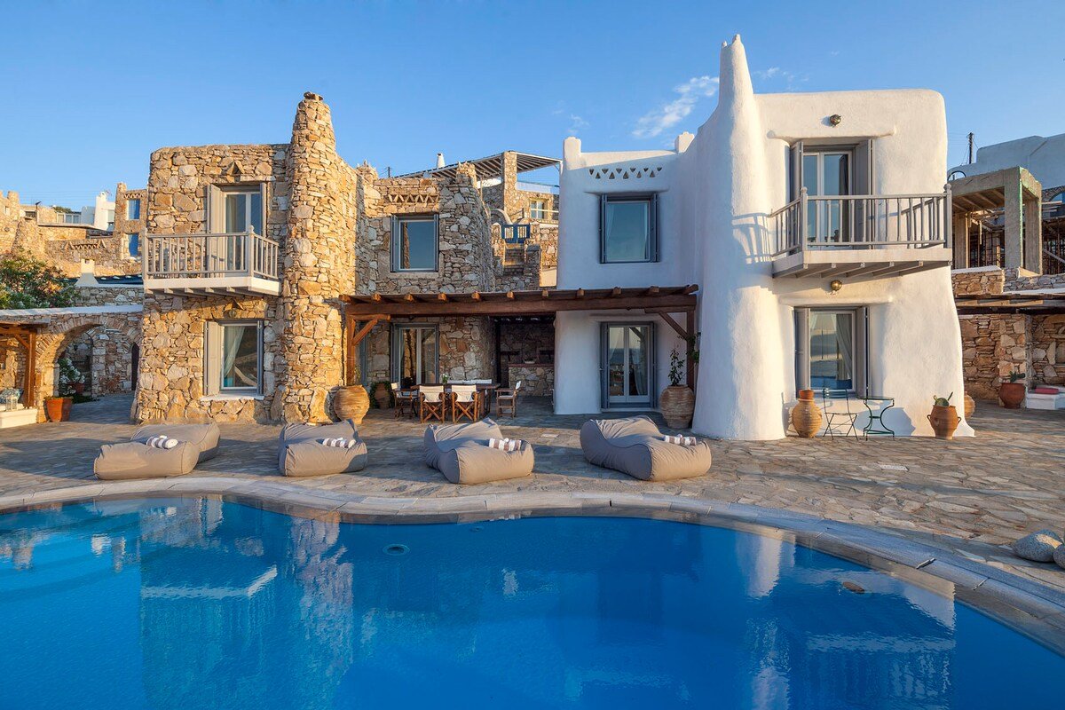 The Aegean Residence Villa in Kanalia | 6BR, 7BA gallery image 2