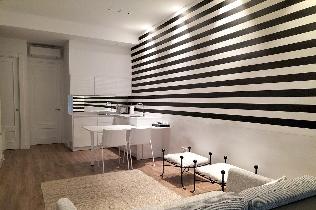 Newly Opened Alameda Home gallery image 4