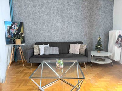 Exquisite 3BDR/2Bath apt in Acropolis &Netflix