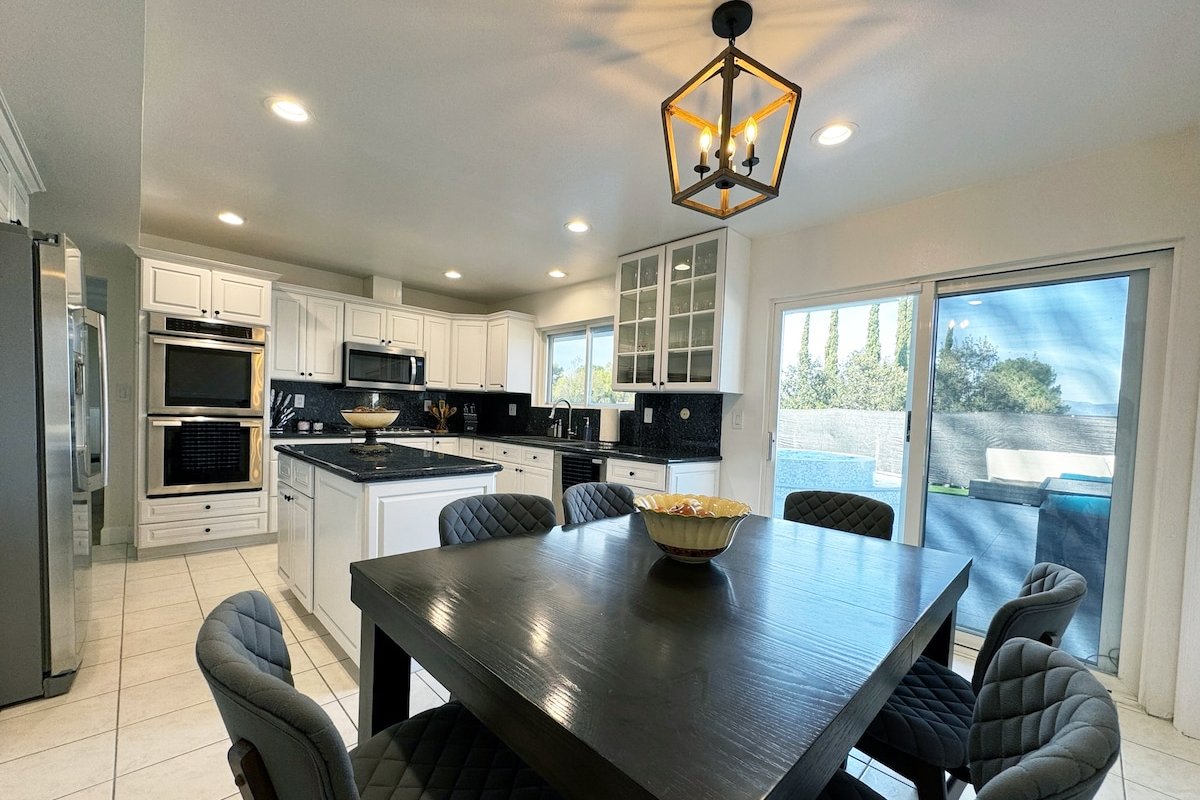 Private Resort-Style Escape w/ Heated Pool & Spa! gallery image 5