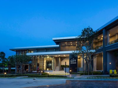 Luxury Stay @ 4-Bedroom Villa Bangkok