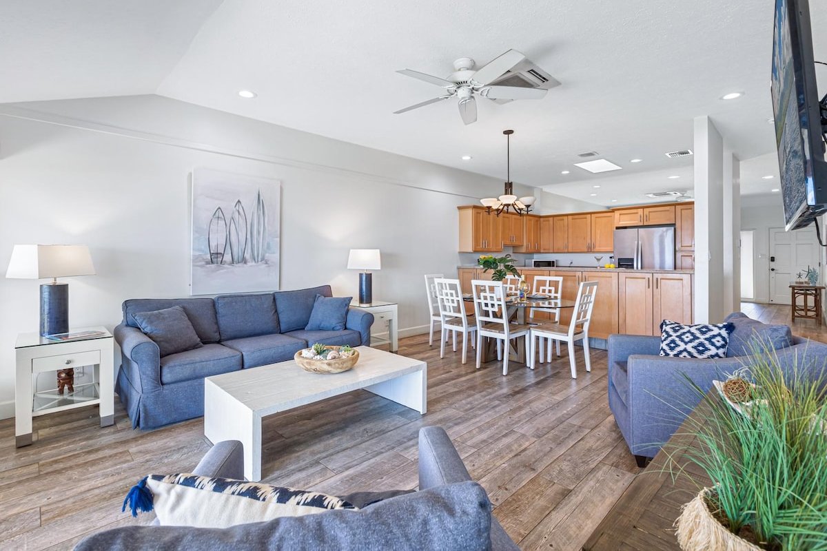 150-4 Ocean Front Condo with an Amazing View! gallery image 5