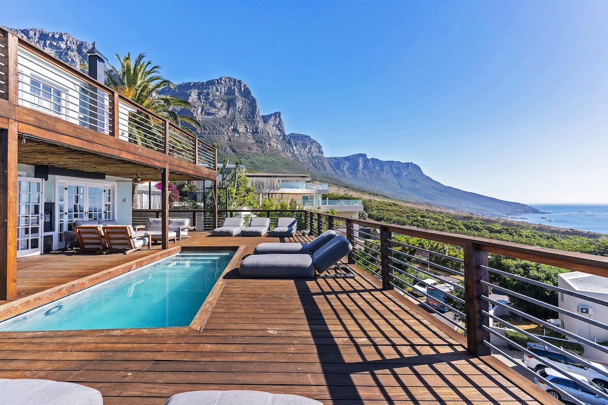 La Baia Camps Bay – Ultra Luxury, Pool, Hot tub gallery image 2