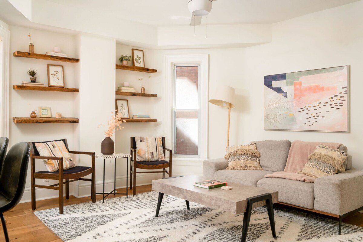 Super Central Retreat /w Rooftop Patio gallery image 5