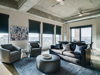 MINNeSTAY* Sable 901 Penthouse | North Loop