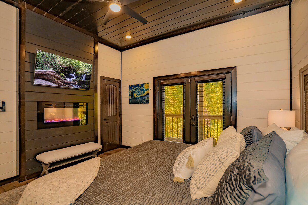 Gatlinburg Starry Night gallery image 5