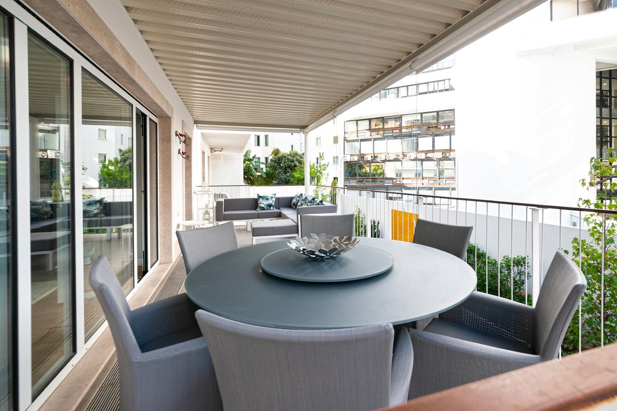Salitre Luxury Apt. with a Terrace!